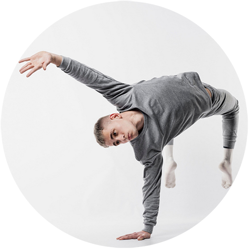 Спортивные костюмы Спортивные костюмы